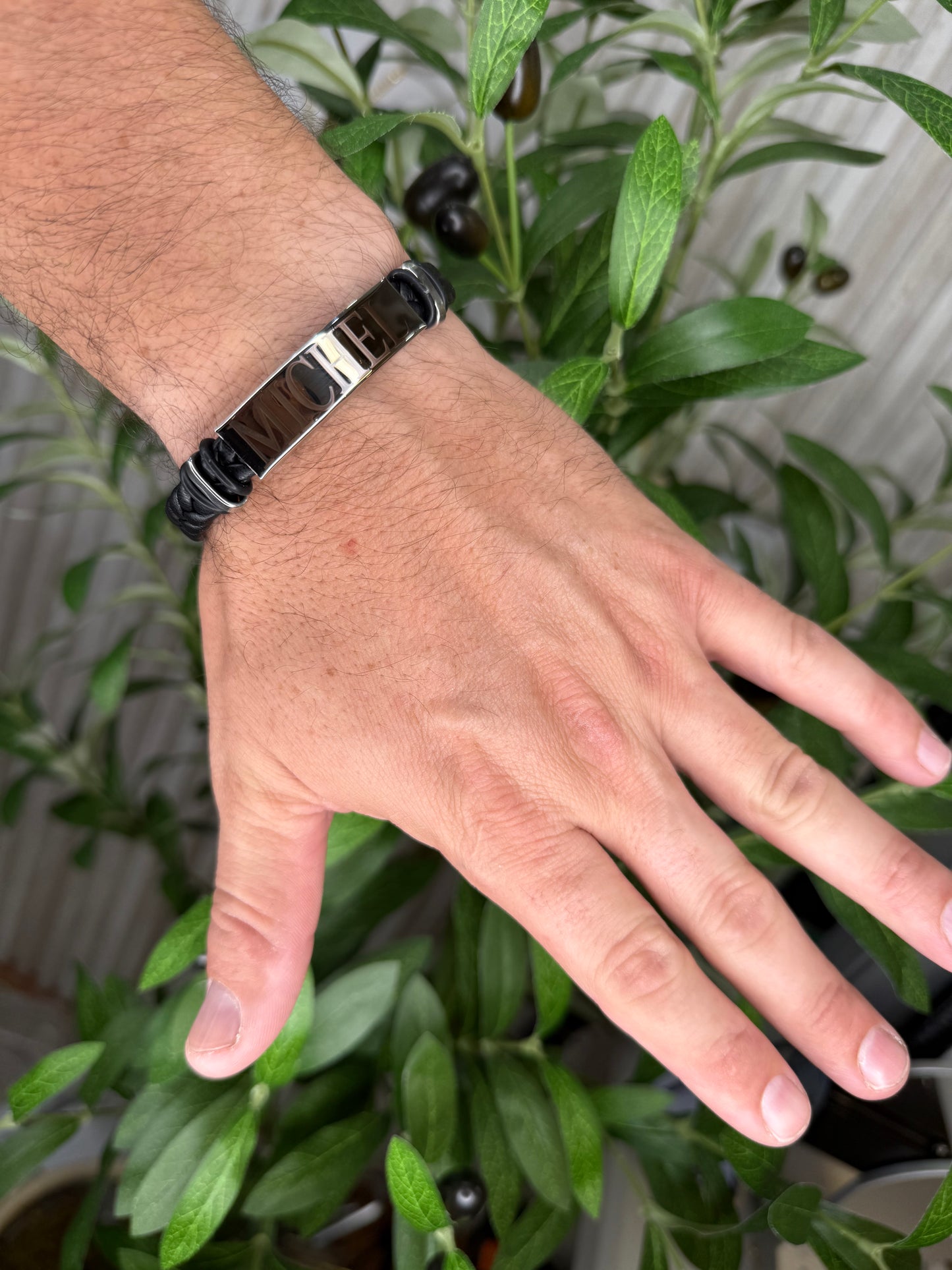 Pulsera de Cuero Para Hombres , Con Logotipo Grabado de Letras Gratis , Pulsera Sencilla de Acero Inoxidable