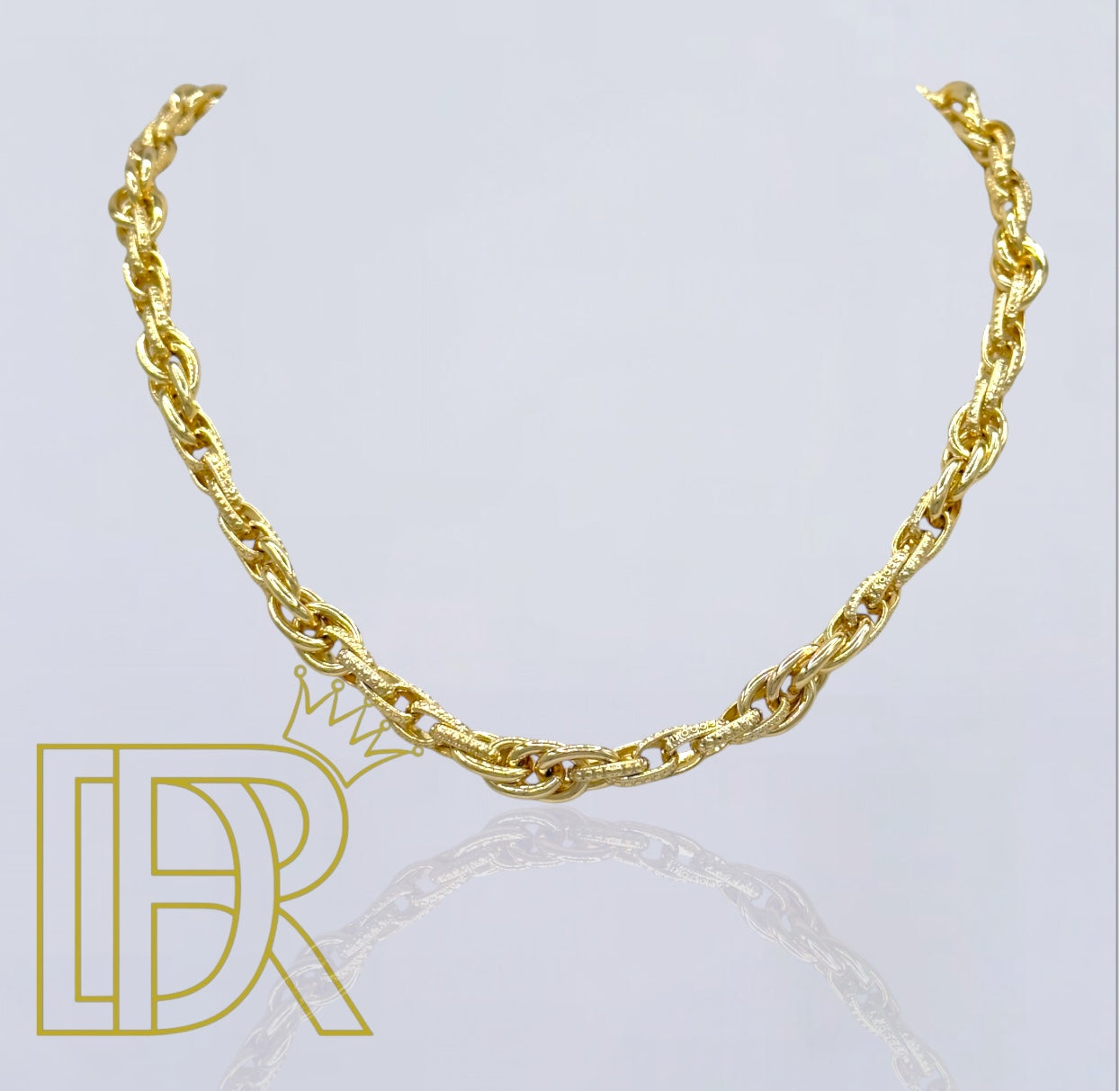 Gargantilla DIDIRAY chapada en oro de 14 k con diseño clásico de cadena veneciana, elegante y duradera, acabado prémium y brillo duradero.