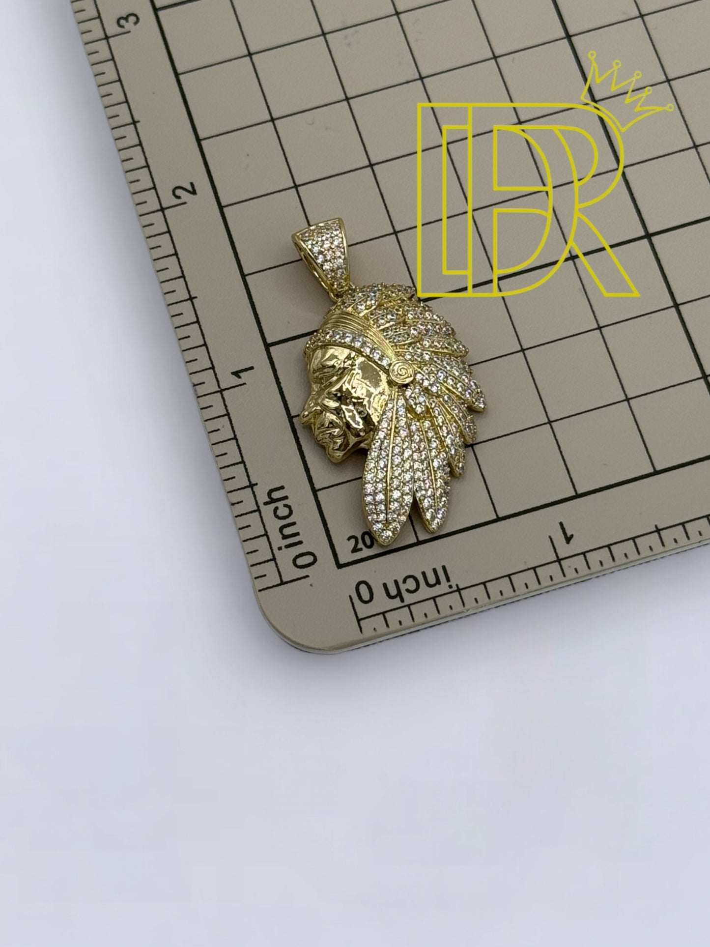 Cadena para hombre DIDIRAY chapada en oro de 14 k con colgante indio reforzado con un acabado premium y brillo duradero.