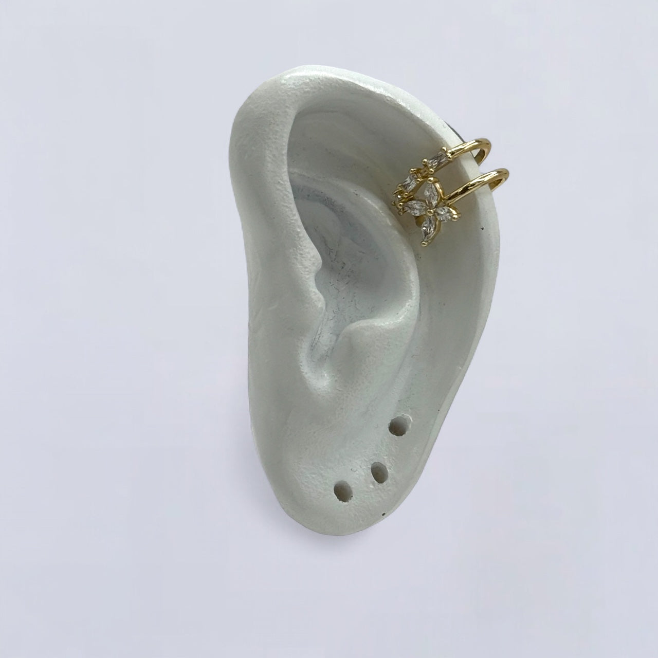 DIDIRAY - Pendientes de moda chapados en oro de 14 quilates para mujer, pendientes con clip para cartílago, sin perforaciones, joyería ligera con dije colgante, elegantes y con estilo.