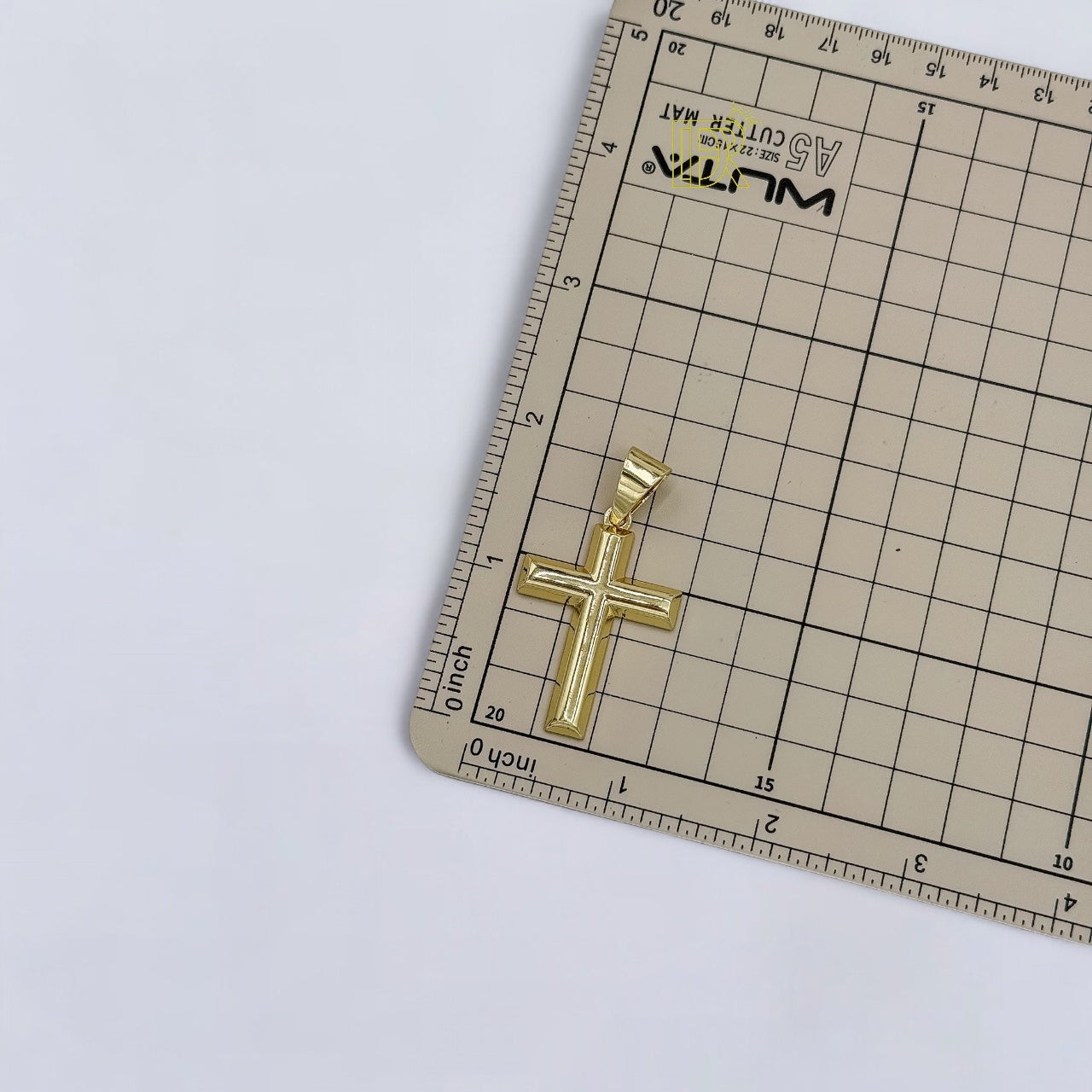 DIDIRAY CADENA UNISEX CON DIJE EN FORMA DE CRUZ  BAÑADO EN ORO DE 14 QUILATES CON LACA PROTECTORA DE PRIMERA CALIDAD,PARA USO DIARIO